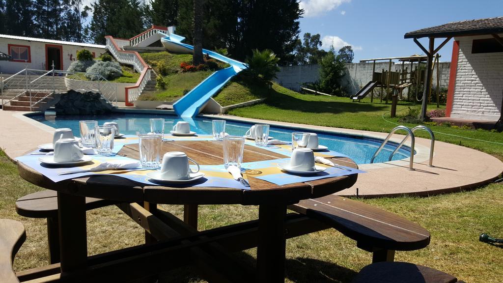 Hosteria San Carlos Tababela Kültér fotó
