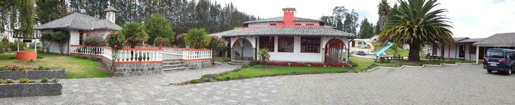 Hosteria San Carlos Tababela Kültér fotó