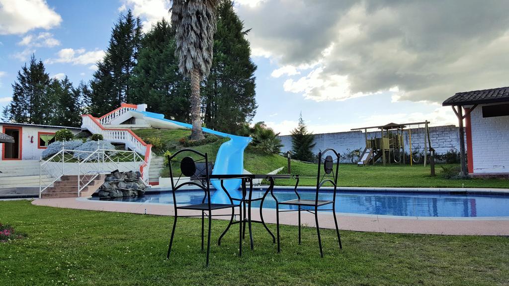 Hosteria San Carlos Tababela Kültér fotó