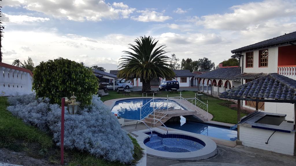 Hosteria San Carlos Tababela Kültér fotó