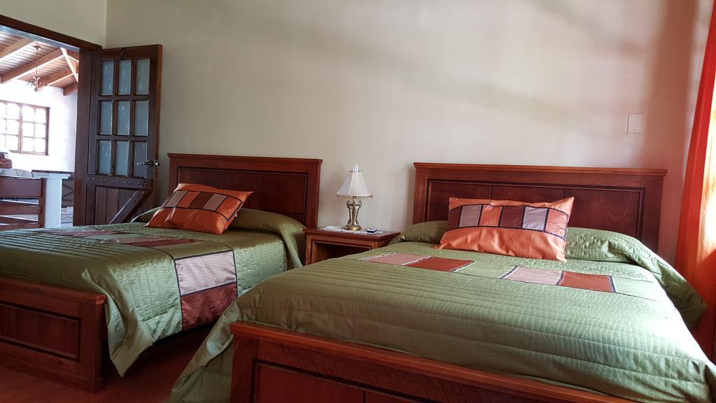Hosteria San Carlos Tababela Kültér fotó