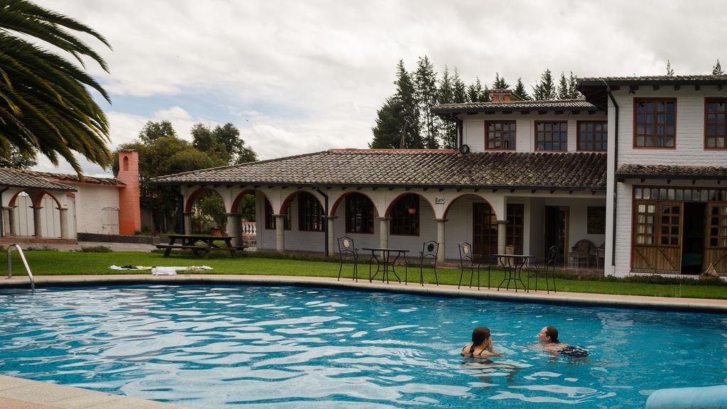 Hosteria San Carlos Tababela Kültér fotó