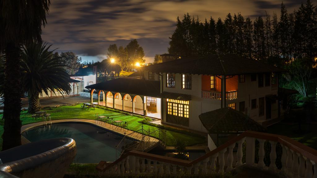 Hosteria San Carlos Tababela Kültér fotó