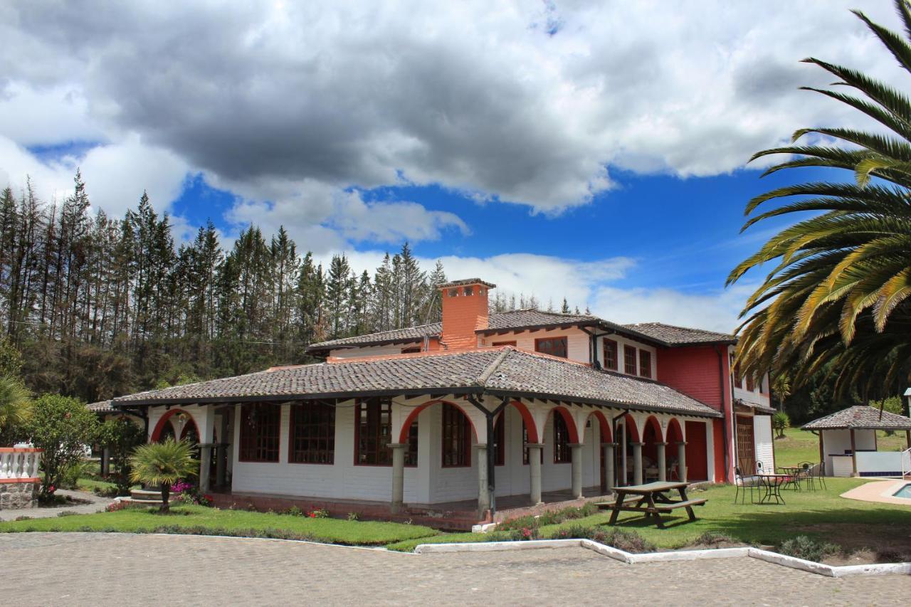 Hosteria San Carlos Tababela Kültér fotó